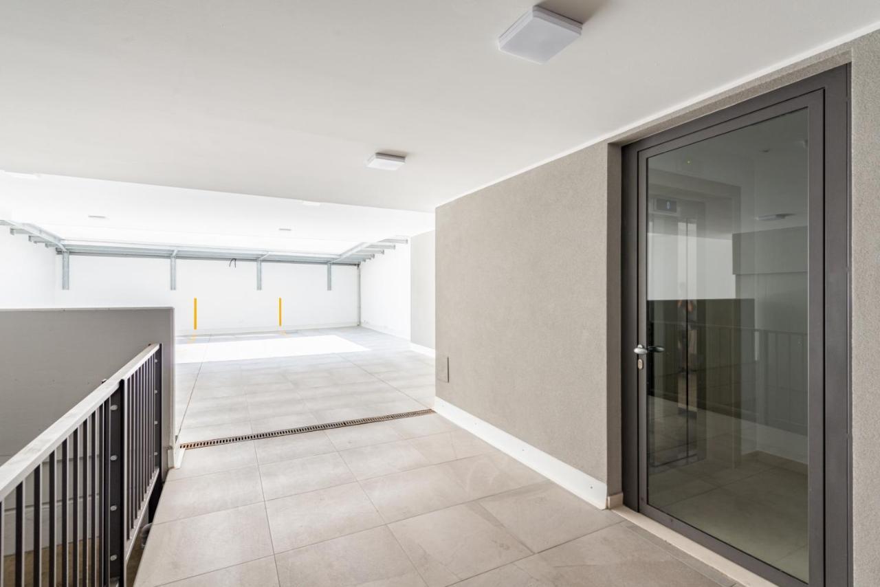 Central Station Apt With Parking Bari Exterior photo